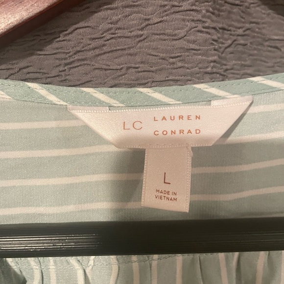 Lauren Conrad Cropped Blouse - Picture 3 of 4